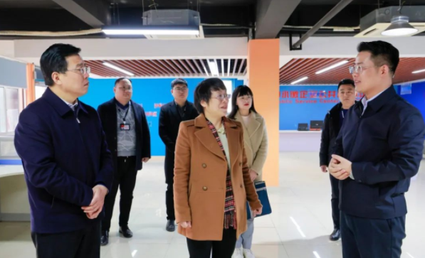 宿州市政协副主席、市工商联主席邵迪一行莅临安徽EMC易倍(中国)科技产业（集团）有限公司调研指导
